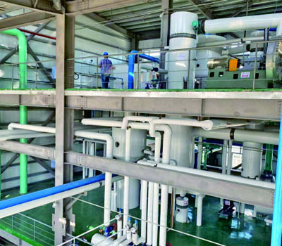 Basic principle of solvent extraction of edible oil